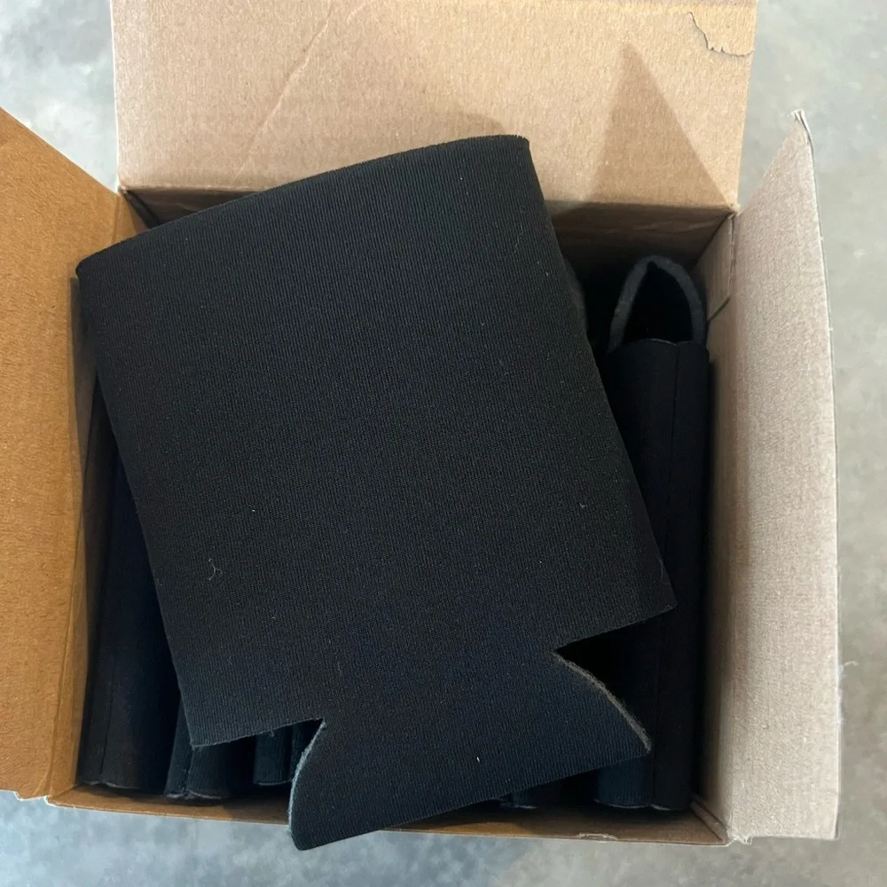 Black can cooler, drink cooler, drink sleeve
